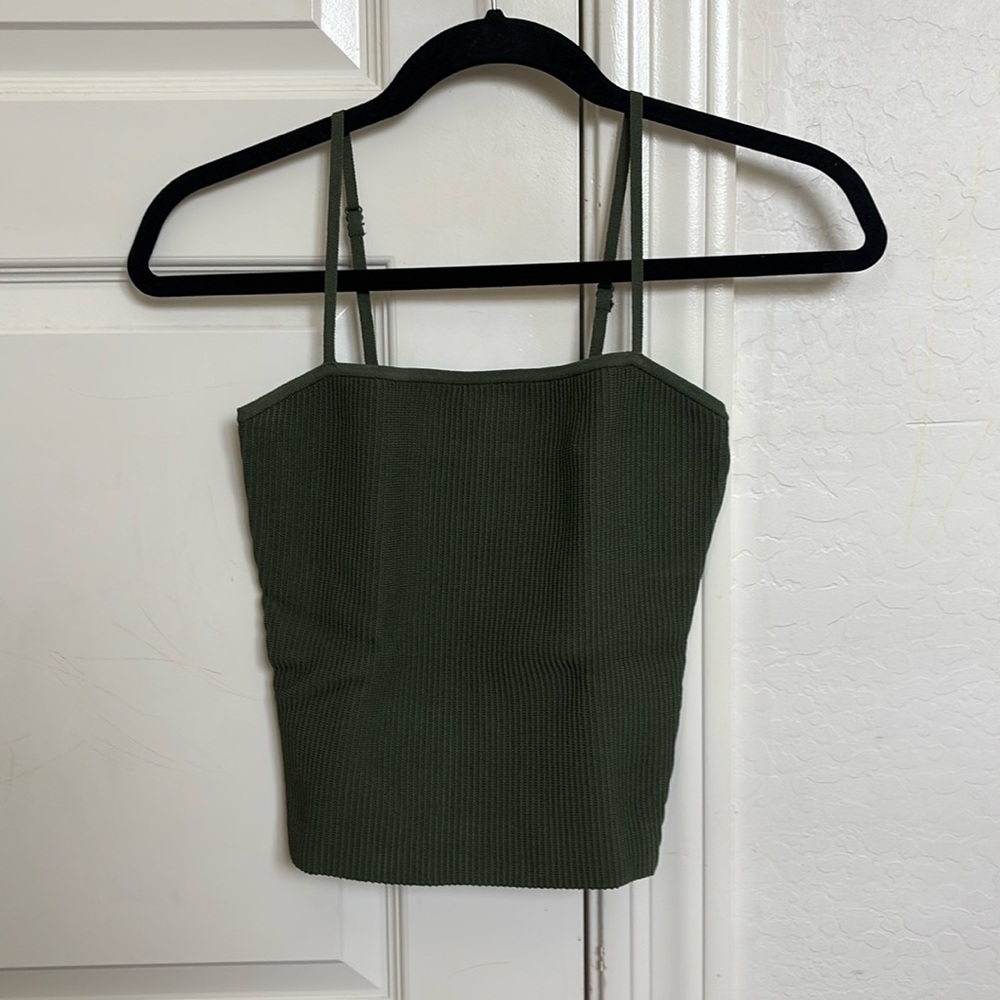Aritzia Babaton Sculpt Knit Tank